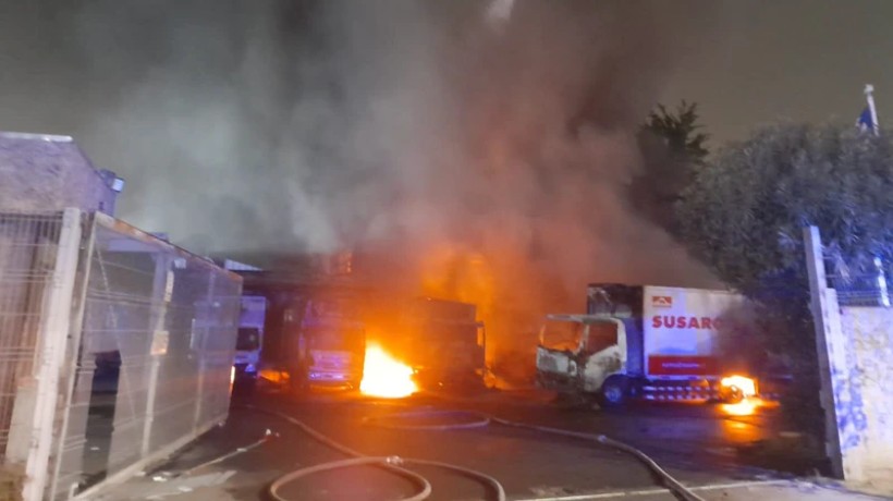 Detienen a grupo acusado de incendiar fábrica de carne en Quilicura: "Tienen característica ideología animalista y antisistema"