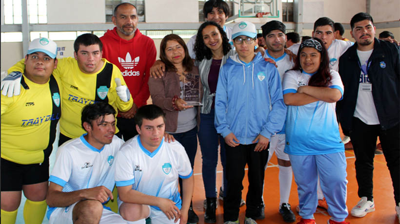 Amistoso de fútbol se disputó entre Súper Campeones de San Antonio y Supersónicos de El Tabo