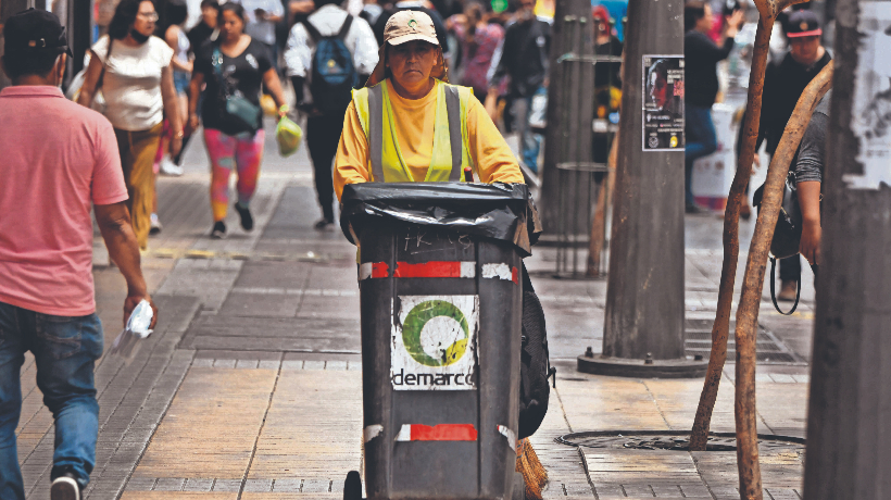 Municipio de Antofagasta no logra resolver conflicto por término de contrato de barrido de calles