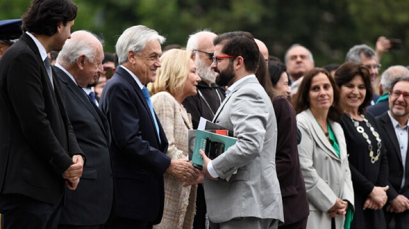 Piñera aseguró que se debe "tomar un acuerdo" para avanzar en proceso constituyente "representativo"
