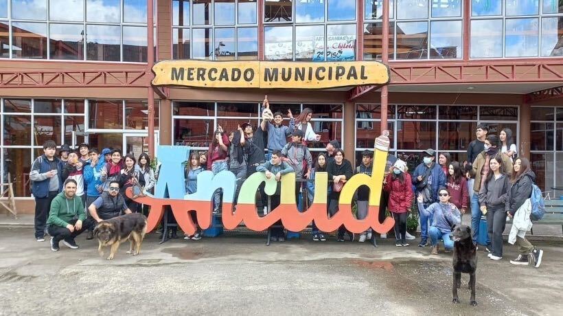 Mercado municipal de Ancud ya cuenta con nueva imagen: se instalaron letras gigantes