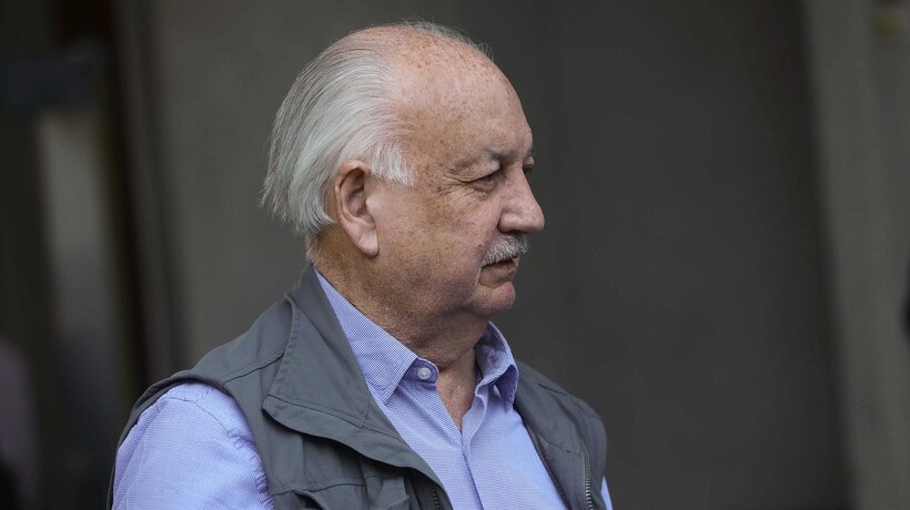 Guillermo Teillier se encuentra hospitalizado por complicaciones de salud