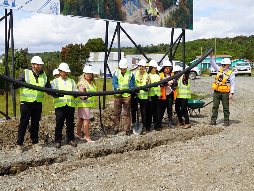 Comenzó construcción de sistema de agua potable rural para 600 familias de Hualaihué Comenzó construcción de sistema de agua potable rural para 600 familias de Hualaihué