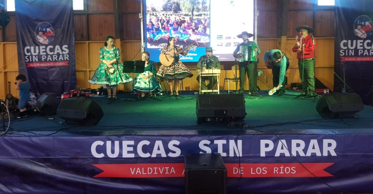 Con un documental repasan principales hitos del evento local Cuecas sin Parar Con un documental repasan principales hitos del evento local Cuecas sin Parar