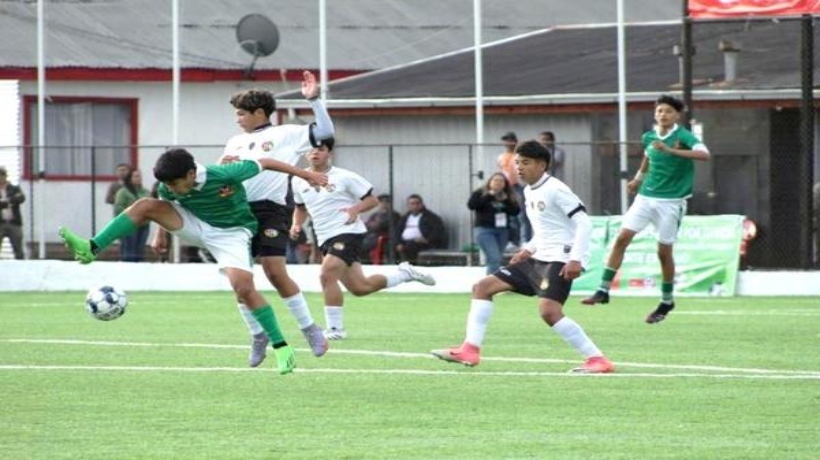 Castro está en la final del Nacional Sub-15 de fútbol: mañana enfrentará a Antofagasta