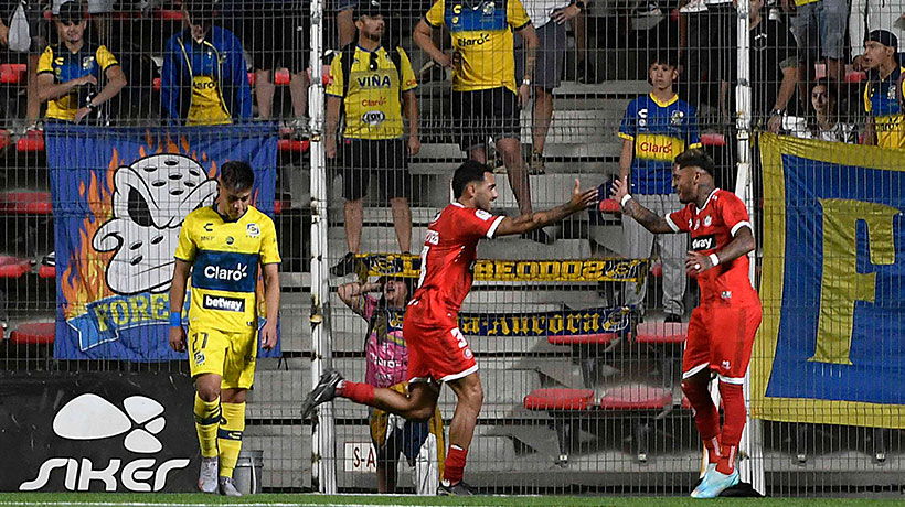 Unión La Calera se impuso ante Everton que no pudo conseguir la remontada