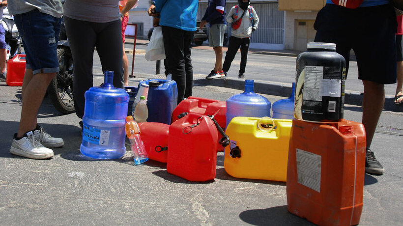 Restricción de compra de combustible en bidones rige hasta región de Los Lagos