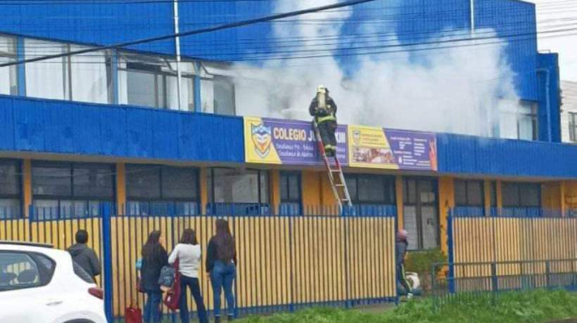Evacuaron colegio Juan XXIII de Osorno por emanación de humo