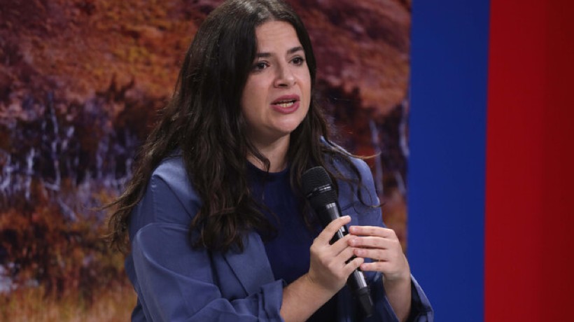 Ministra de la Mujer y denuncia contra seremi por aborto: "Es conocida la opinión del Gobierno respecto a la interrupción voluntaria del embarazo" Ministra de la Mujer y denuncia contra seremi por aborto: "Es conocida la opinión del Gobierno respecto a la interrupción voluntaria del embarazo"