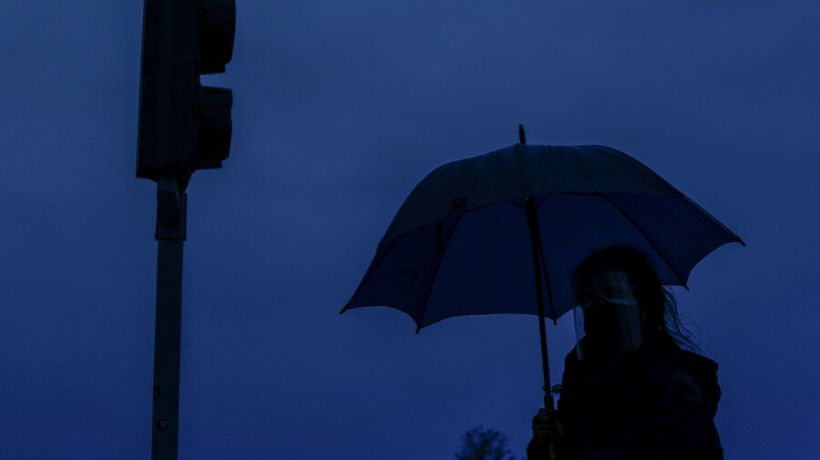 Para que junio salga del déficit deberían caer 83 mm de agua en Santiago: el triple que en 2022