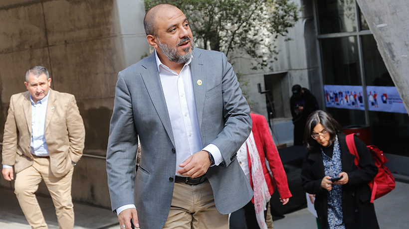 Diputadas del Partido Social Cristiano anunciaron que presentarán una acusación constitucional contra el ministro de Educación