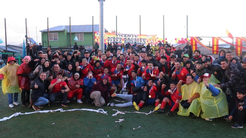 Vicente Pérez Rosales se tituló campeón del torneo Regional de Fútbol Amateur
