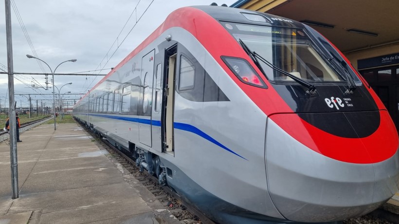 Anuncian mejoramiento a las estaciones de San Carlos y Chillán