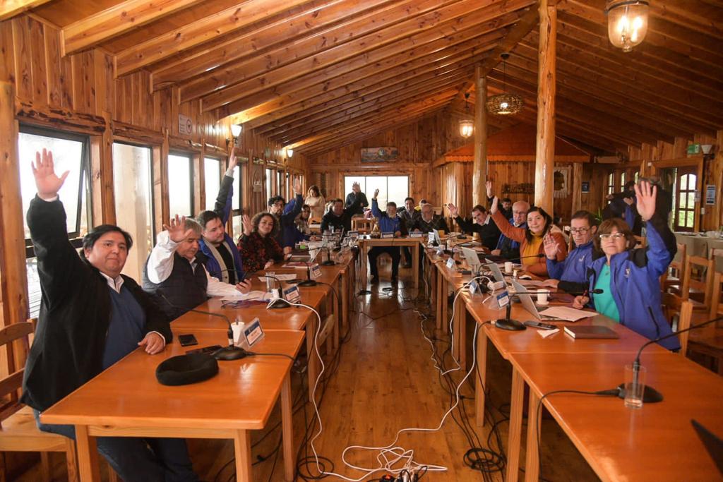 Consejo Regional de Los Ríos apoyará iniciativa cultural “Muestra Itinerante Epopeya Riñihuazo, Terremoto 1960”