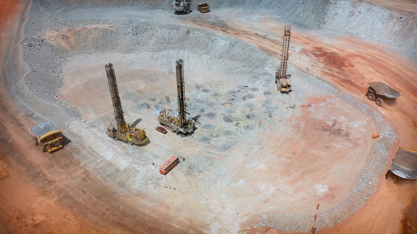 Estudiantes inician diplomado en aplicación de autonomía en equipos móviles para la minería