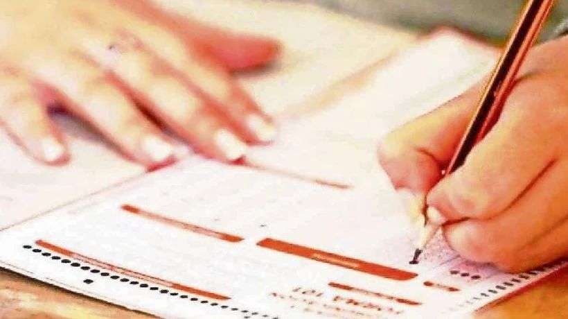 El 89% de los alumnos de II medio obtuvo resultados insatisfactorios en Matemáticas El 89% de los alumnos de II medio obtuvo resultados insatisfactorios en Matemáticas