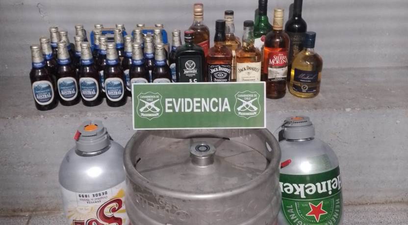 Decomisan licores tras detectar venta sin permiso municipal en restaurante de Osorno