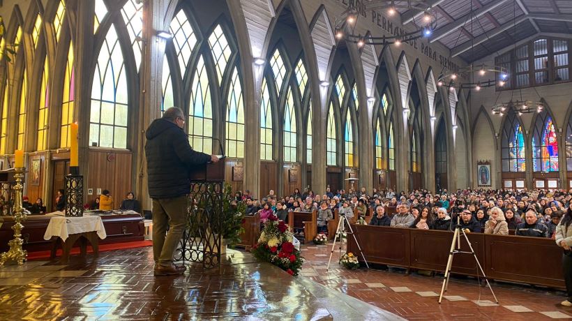 [FOTOS] Osorninos despiden masivamente al padre Vicente Gottschalk