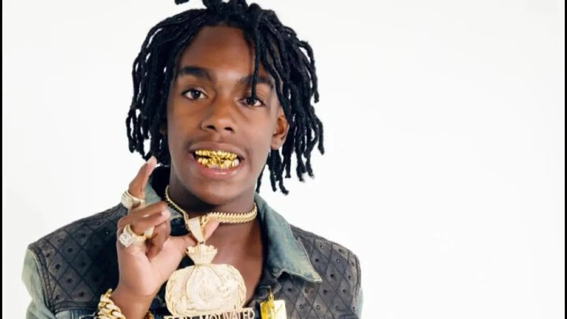 Declaran nulo juicio contra rapero YNW Melly por dos asesinatos porque el jurado no logró acuerdo