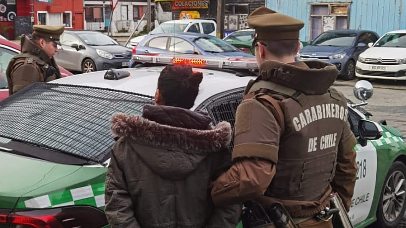 En plaza Camahueto de Puerto Montt detuvieron a mujer que vendía pasta base de cocaína