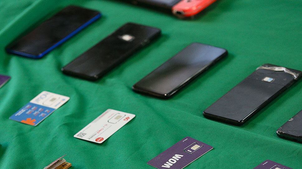 Senado aprueba ley que penaliza la tenencia de celulares en las cárceles Senado aprueba ley que penaliza la tenencia de celulares en las cárceles