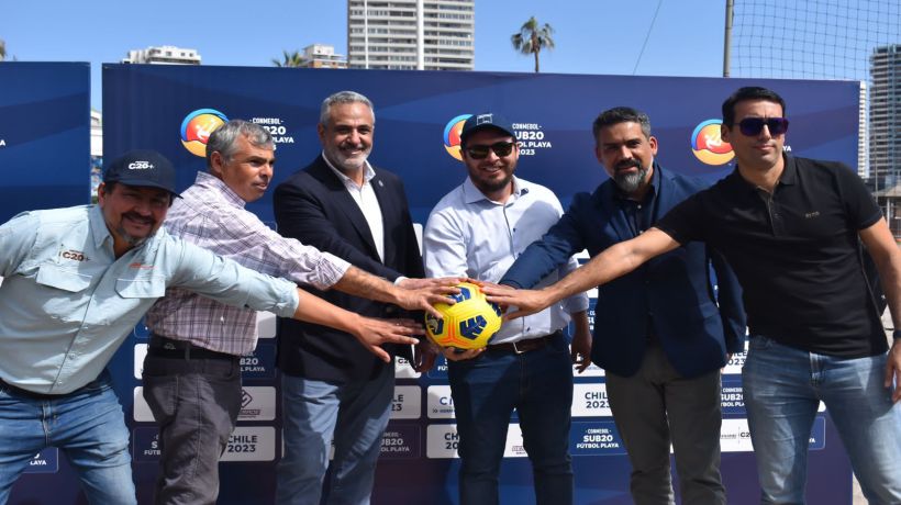 Presidente de la ANFP: “Postularemos a Iquique para un mundial de fútbol playa”
