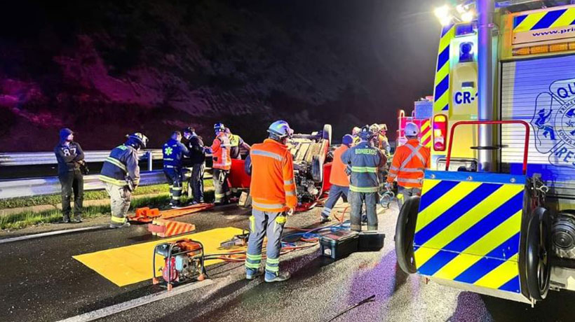 Quilpué: dos fallecidos dejó volcamiento de vehículo en autopista Troncal Sur Quilpué: dos fallecidos dejó volcamiento de vehículo en autopista Troncal Sur