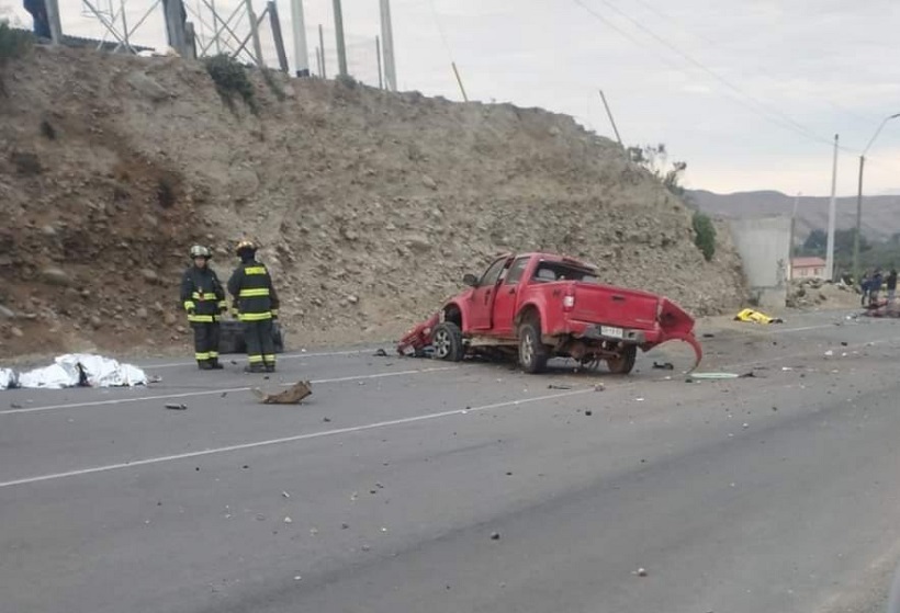 Tragedia: Tres muertos en choque de camioneta contra un muro en la ...