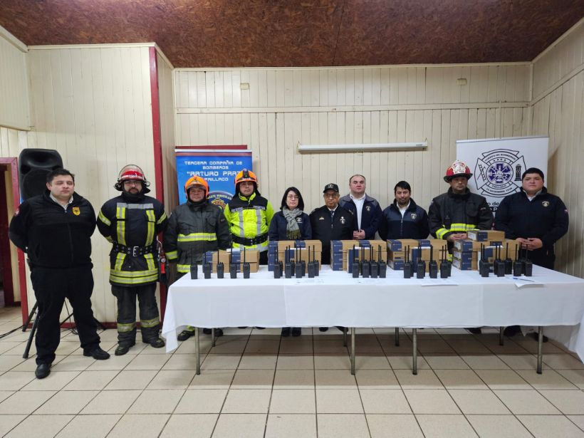 Bomberos de Paillaco moderniza su sistema de telecomunicaciones con 37 equipos de última generación