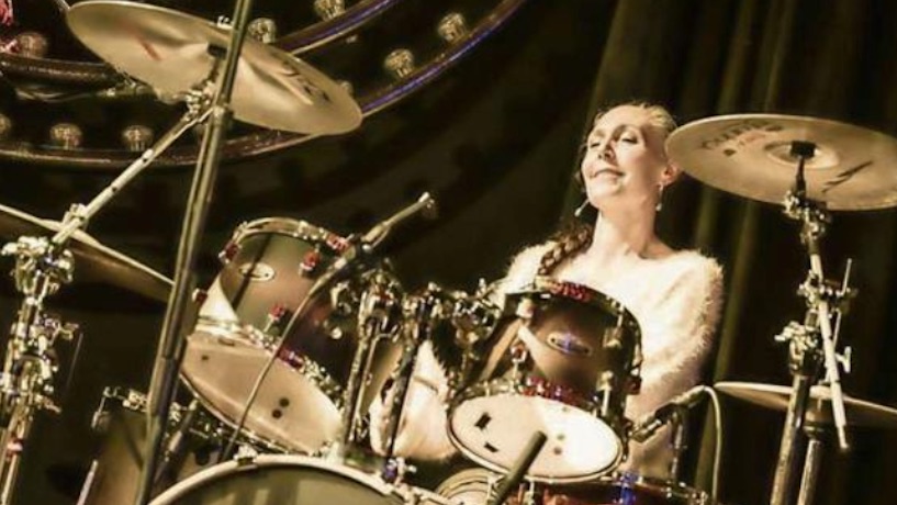 Juanita Parra: "Va a ser interesante cuando ya no sea sorprendente que una mujer esté tocando un instrumento"