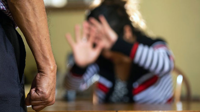 Comisión despacha a Sala proyecto que permite el monitoreo telemático en casos de violencia en el pololeo