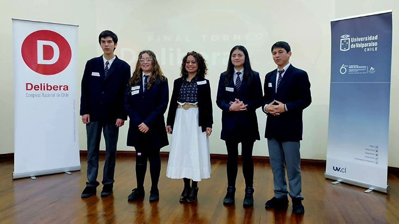 Valparaíso: equipo “Los Templarios de Zapallar” gana la final regional del Torneo Delibera 2023