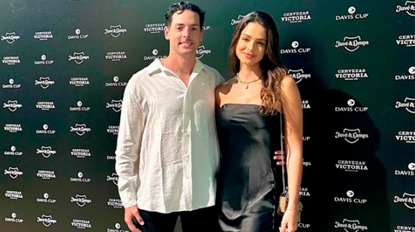 Hermano de Nicolás Massú presentó a su polola brasileña durante las finales de Copa Davis en Italia