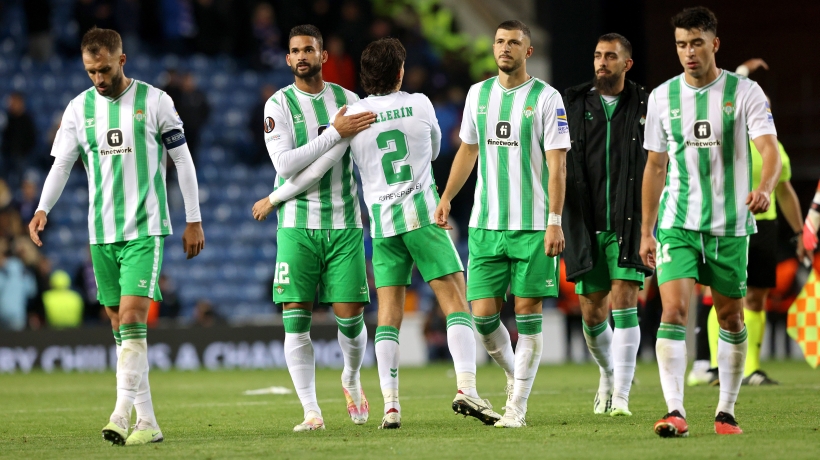Sima da la victoria al Rangers y castiga al Betis por la Europa League
