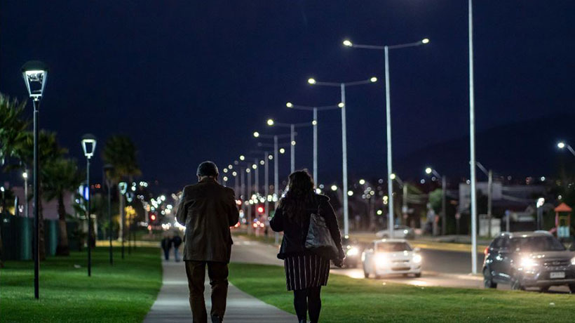 Autoridades inauguraron más de 130 nuevas luminarias públicas en Quilpué