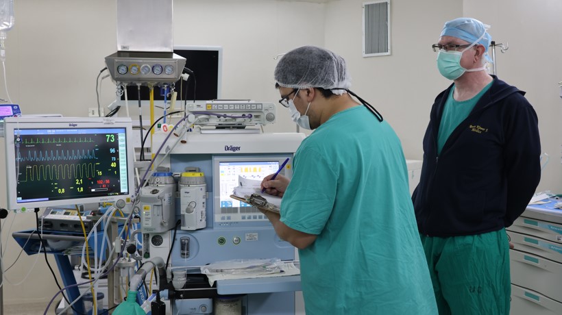 Acreditan por seis años la Beca de Anestesiología y Reanimación dictada en el Hospital de Chillán