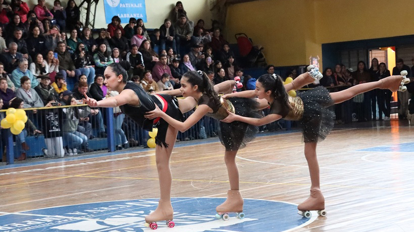 Masiva asistencia de público tuvo gala de patinaje artístico en Nueva Imperial