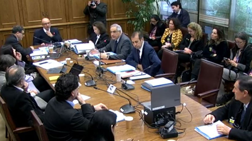 Comisión de Salud del Senado aprueba idea de legislar ley corta de isapres