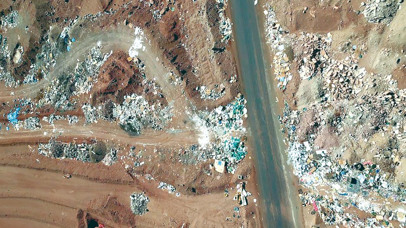 Sin control continúa acumulación de basura en el sector de Roca Roja en Antofagasta