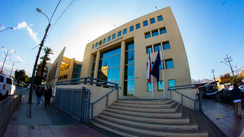 Confirman fallo contra conocido médico por daño moral a paciente que sufrió negligencia en cirugía bariátrica en Antofagasta