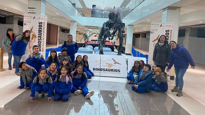 Expo “Dinosaurios más allá de la extinción” convocó en Puerto Montt a más de 31 mil personas