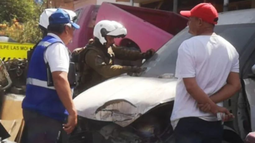 Sancionan a responsables de mantener vehículos abandonados la vía pública en Antofagasta