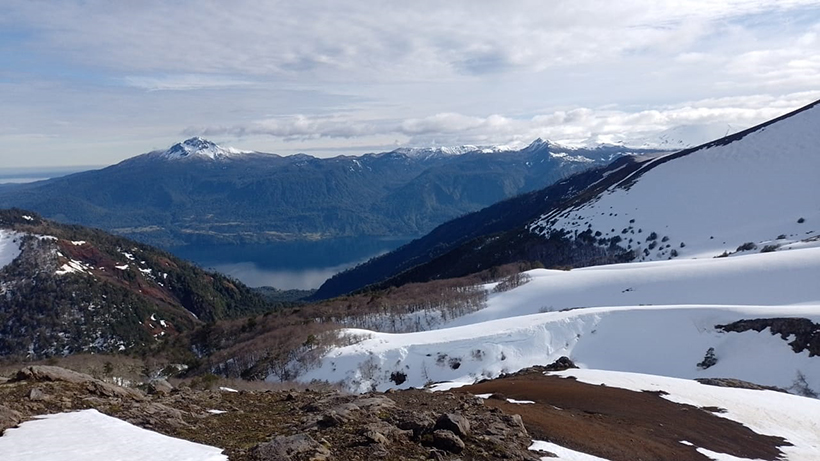 Continúan labores de rescate tras fallecimiento de dos personas en el Volcán Puntiagudo: víctimas tendrían amplia experiencia en montañismo Continúan labores de rescate tras fallecimiento de dos personas en el Volcán Puntiagudo: víctimas tendrían amplia experiencia en montañismo