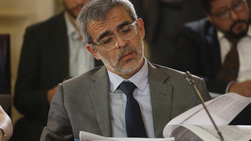 Cordero descartó citaciones por Caso Convenios y dijo que "hay que tener cuidado cuando usted utiliza las herramientas del derecho con fines políticos" Cordero descartó citaciones por Caso Convenios y dijo que "hay que tener cuidado cuando usted utiliza las herramientas del derecho con fines políticos"