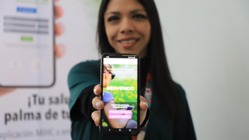 Usuarios de los cesfam municipales de Concepción ya pueden gestionar sus atenciones a través de la app "Mi HC" Usuarios de los cesfam municipales de Concepción ya pueden gestionar sus atenciones a través de la app "Mi HC"