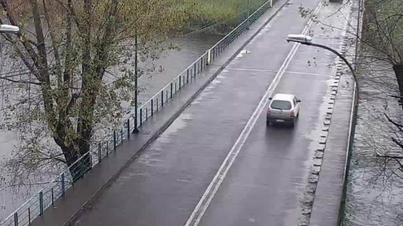 Anuncian desvío de tránsito por trabajos para instalación de semáforo en puente San Pablo de Osorno