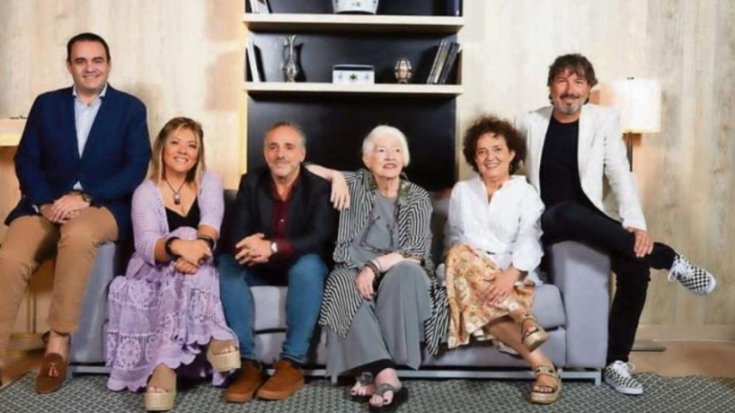 Mocedades vuelve a Chile con 55 años de historia: "Nuestro público hoy día se ha rejuvenecido"