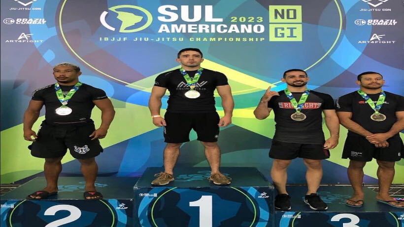 Quellonino consigue primer lugar en campeonato sudamericano de jiu jitsu en Brasil