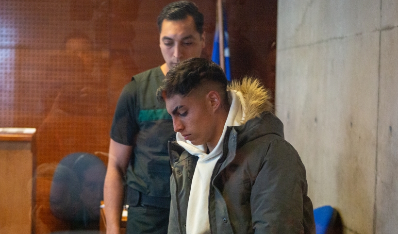 Jordhy Thompson quedó en prisión preventiva tras ser acusado de femicidio frustrado contra su pareja Jordhy Thompson quedó en prisión preventiva tras ser acusado de femicidio frustrado contra su pareja