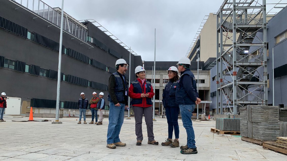 Empresa Acciona y SSVQ logran acuerdo por deuda de hospital